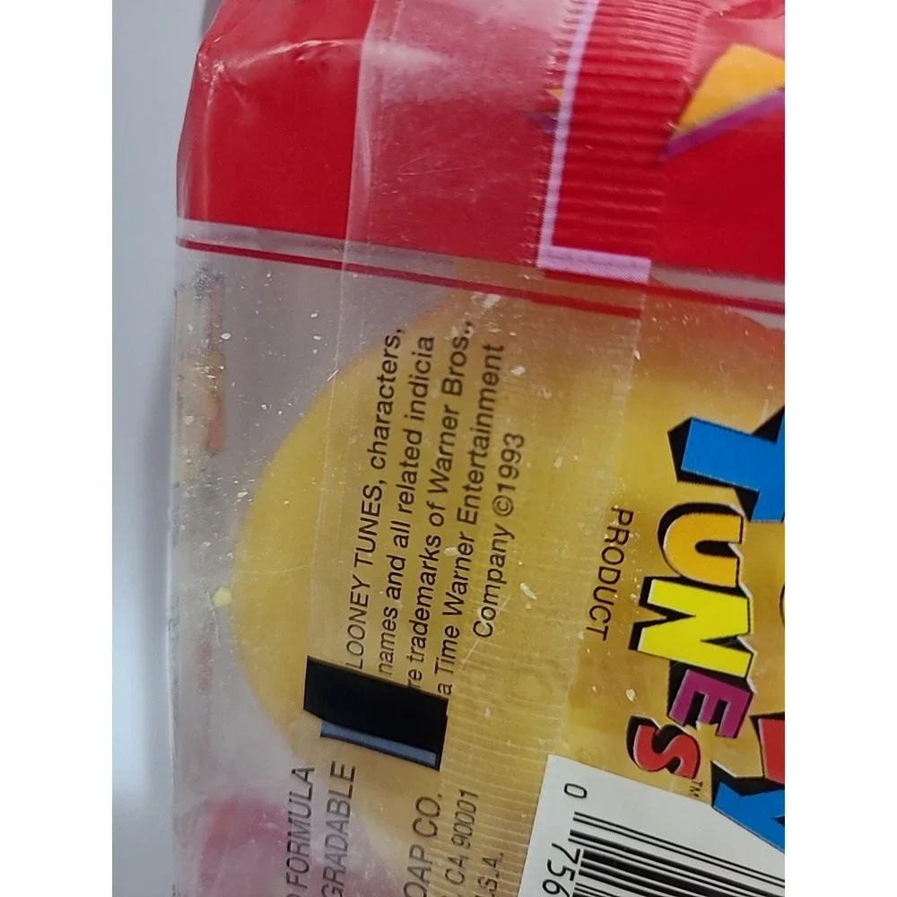 1993 Vintage Looney Tunes Hand‎ Soap NIP Tweety Bird Bugs Bunny